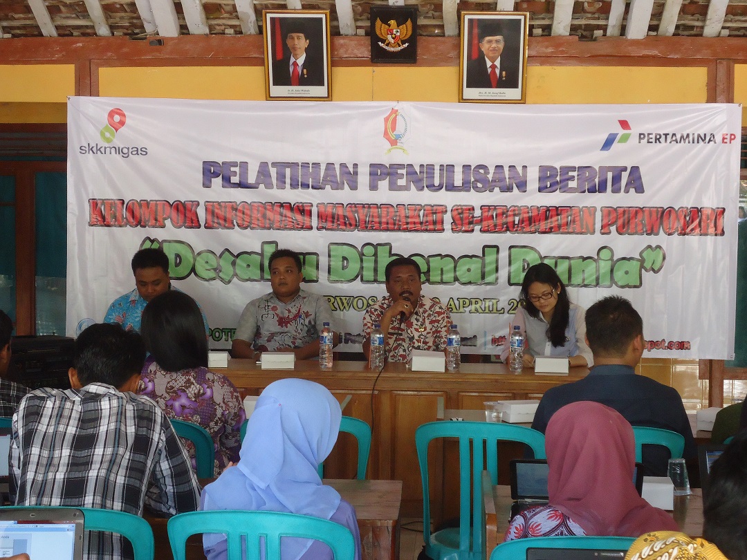 Pelatihan Penulisan Berita di Balai Desa Sedahkidul