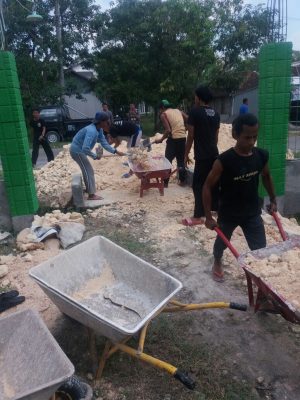Gotong Masyarakat Desa Banjarejo