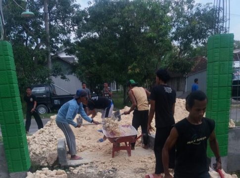 Gotong Masyarakat Desa Banjarejo