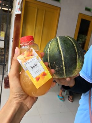 kemasan minuman dari sirup blewah