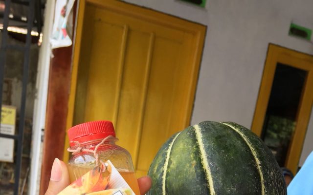 kemasan minuman dari sirup blewah