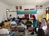 Desa Kaban Tengah Latih KPMD Tingkatkan Partisipasi Masyarakat dalam Pembangunan Pembukaan Pelatihan KPMD
